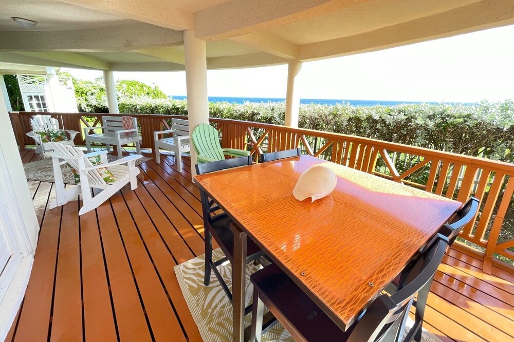 Work Hall Apartment | Apartment with Ocean View