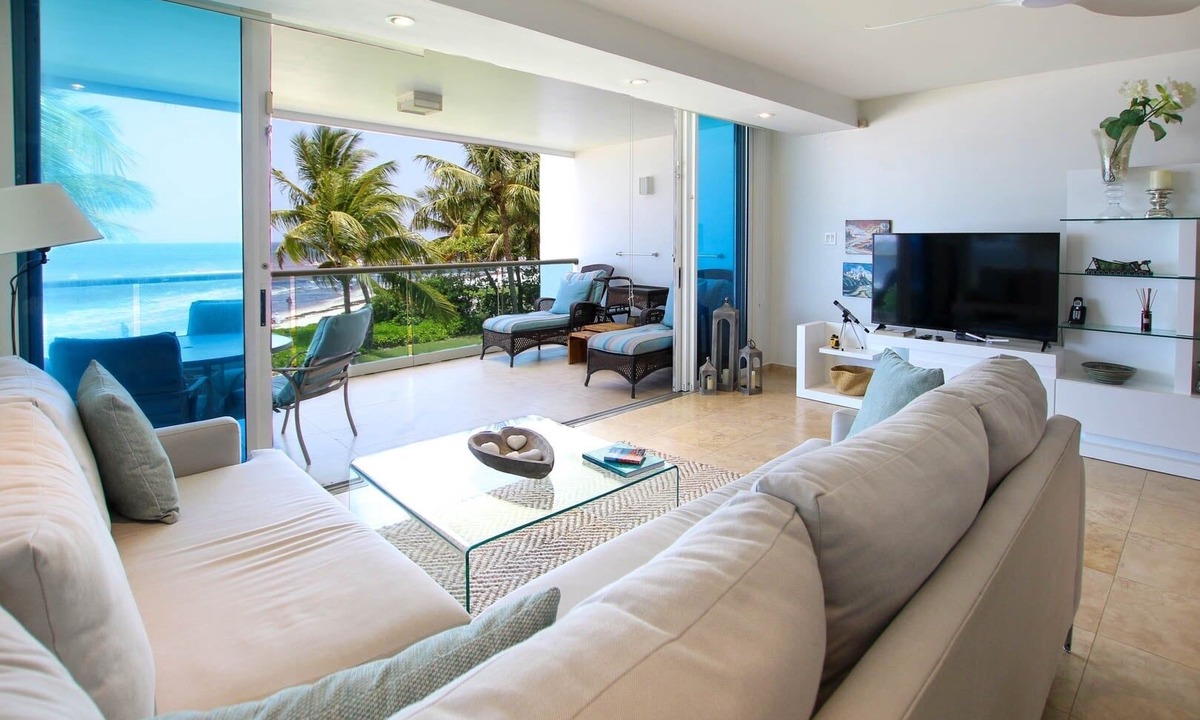 Maxwell House | Stunning Beachfront 2-Bed Condo with Pool - Ocean One 204 by BSL Rentals