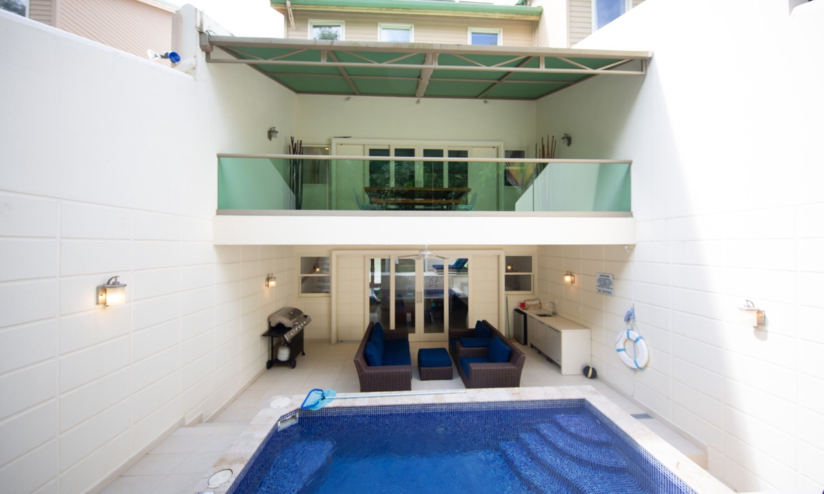 Lascelles House | Barefoot Luxury - Pool & Walk To Holetown Beach