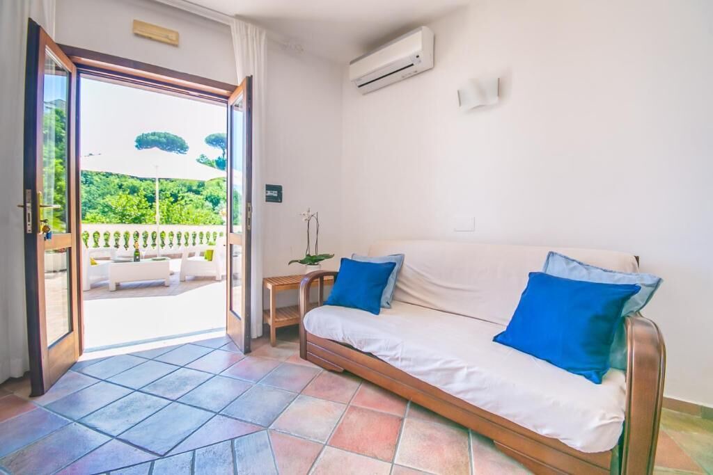 Colli di Fontanelle Bed & Breakfast | Villa Costanza Sorrento B&b