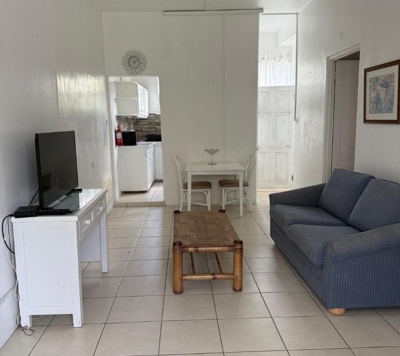 Oistins Apartment | Maxwell Beach Escape 4- Beach & Resort Access