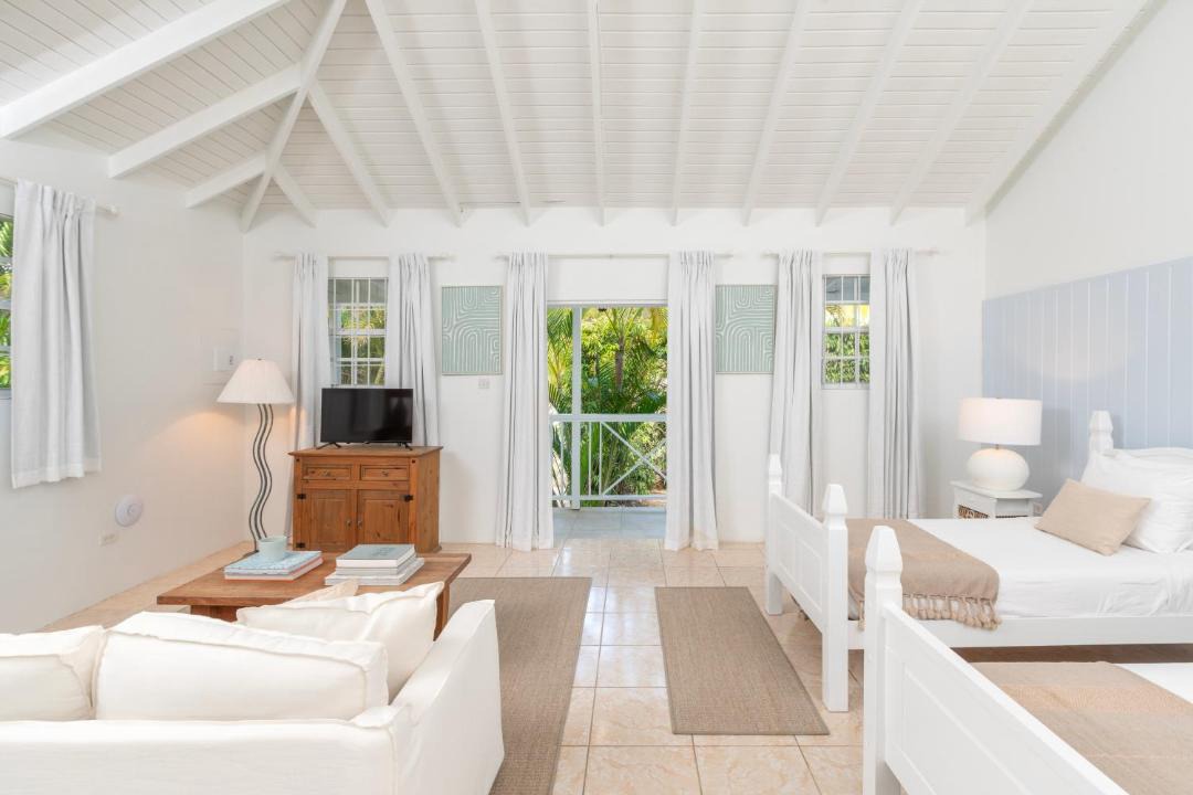 Gibbs Bay Apartment | Gibbs Cottages