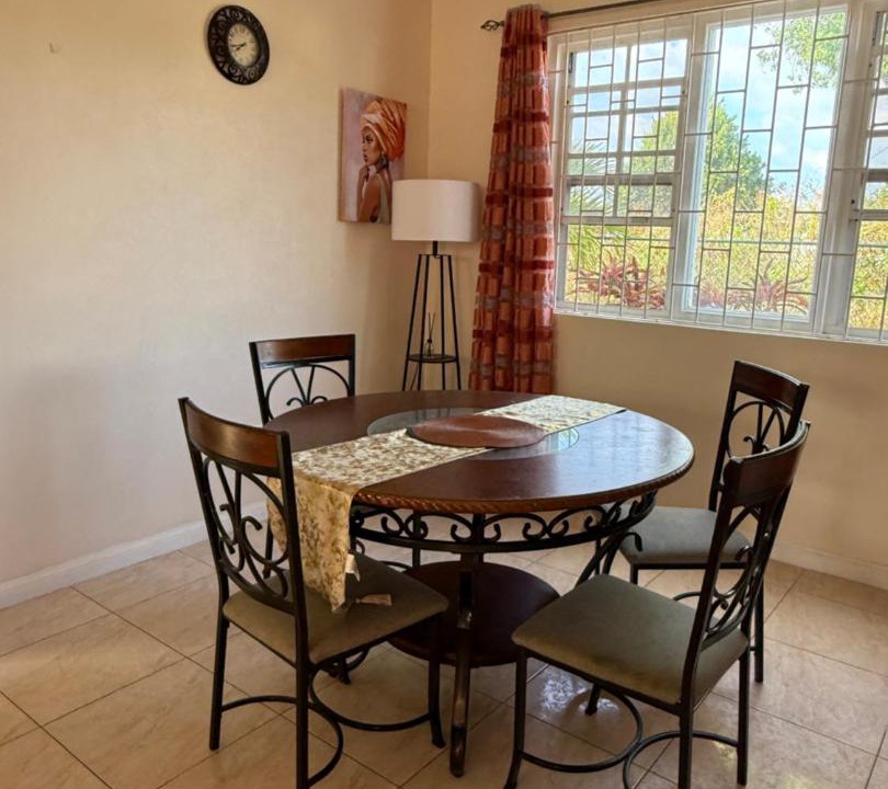Oistins Apartment | Charming Montrose 2-Bd Apartment