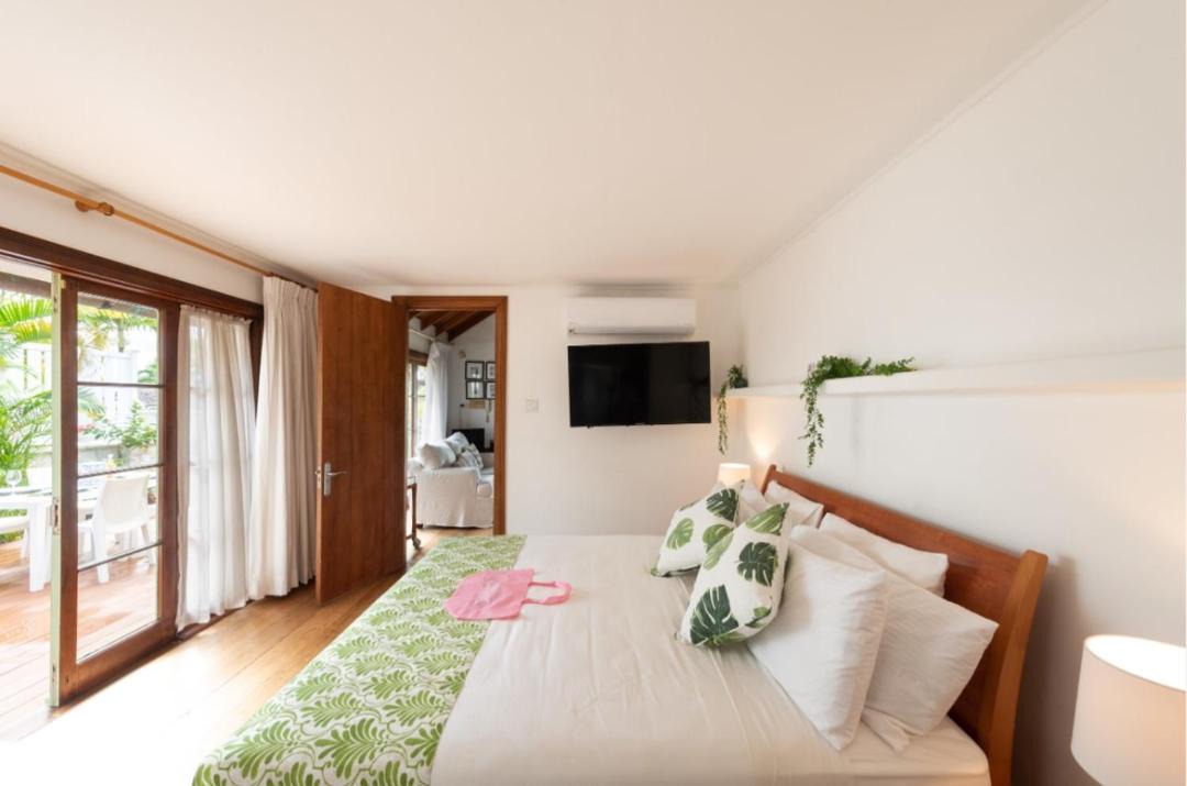 Porters Villa | The Gatehouse