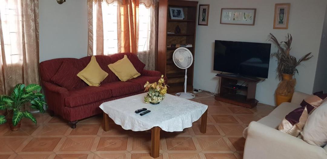 Welches Apartment | Walsh's Guesthouse