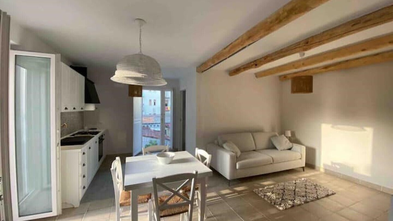 Photo of Livingroom in Sapri