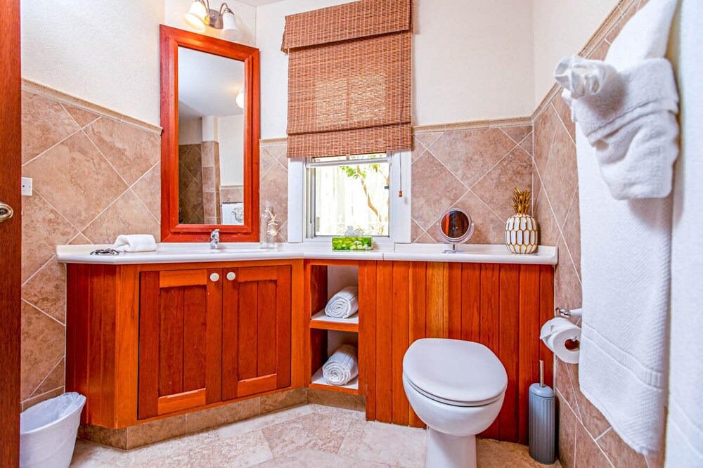 Photo of Bathroom in Gibbs Bay