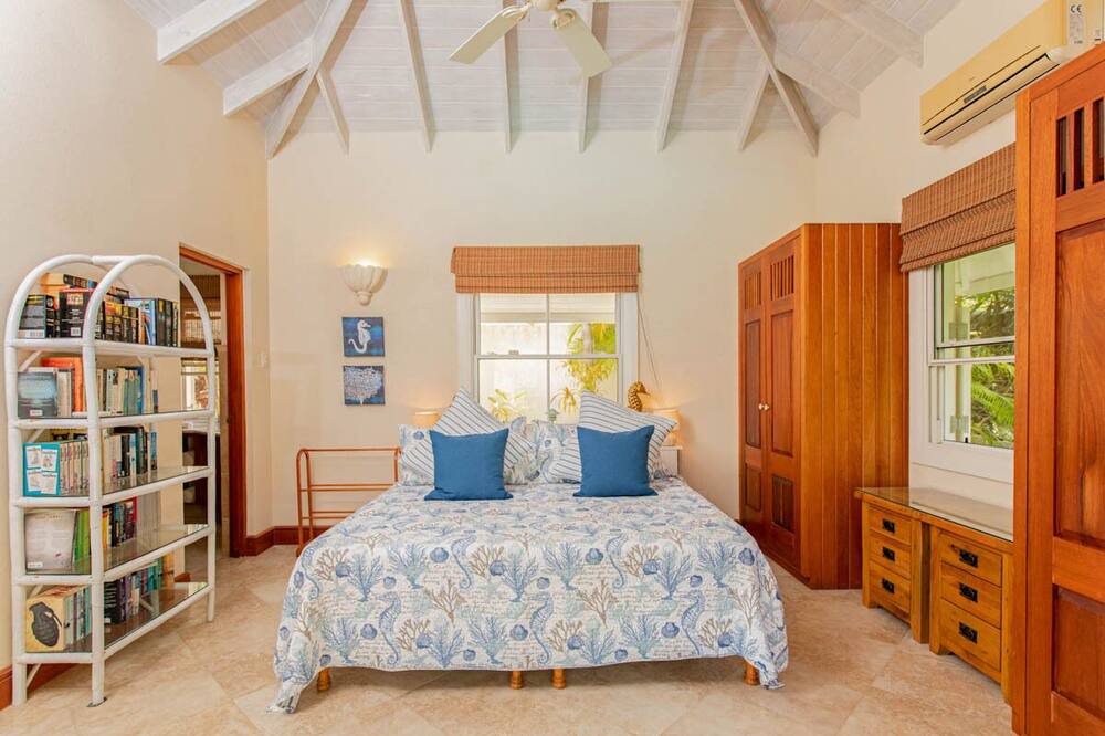 Photo of Bedroom in Gibbs Bay