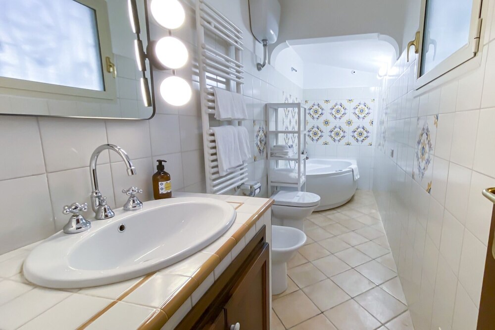 Photo of Bathroom in Salerno