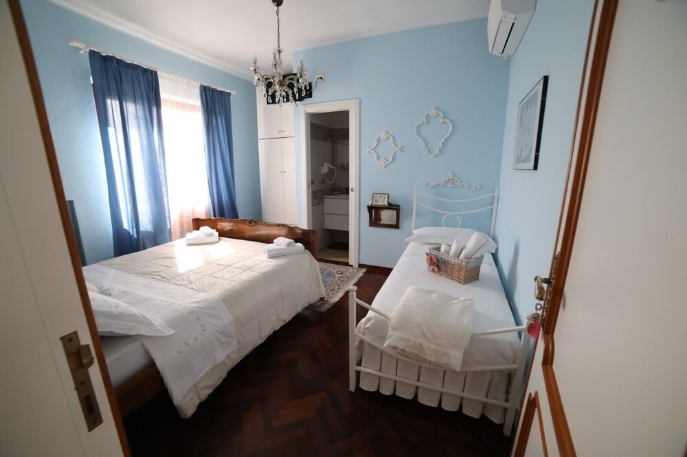 Photo of Bedroom in Colonnella