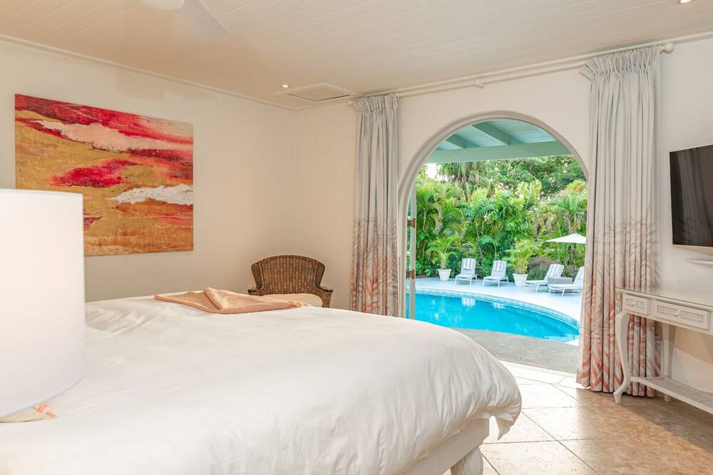 Photo of Others in Sandy Lane