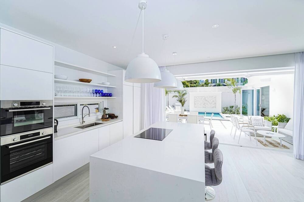 Photo of Kitchen in Porters