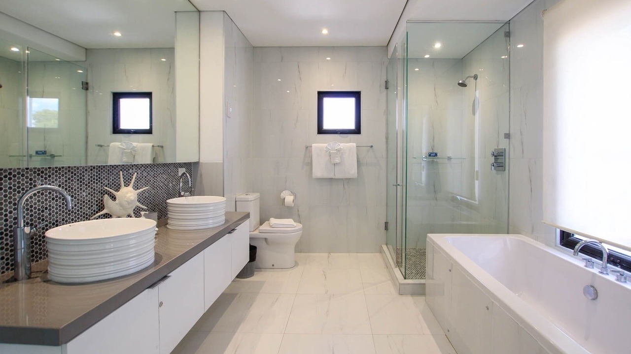 Photo of Bathroom in Saint Lawrence