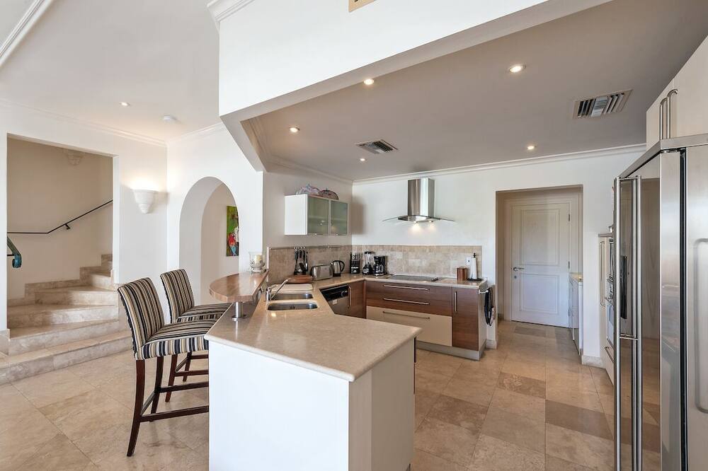 Photo of Kitchen in Schooner Bay