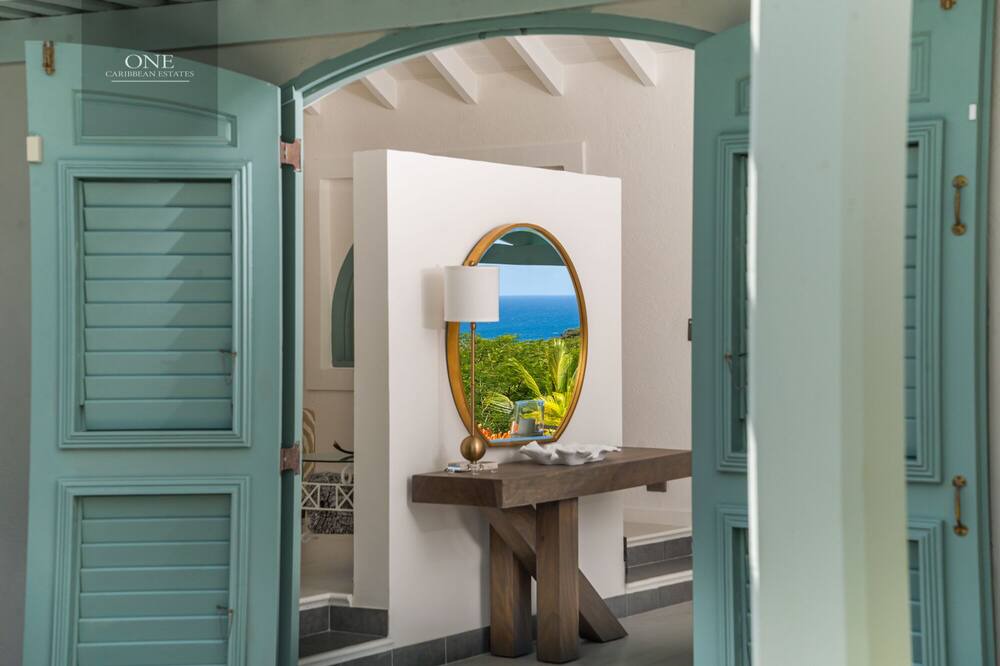 Photo of Bathroom in Molyneux