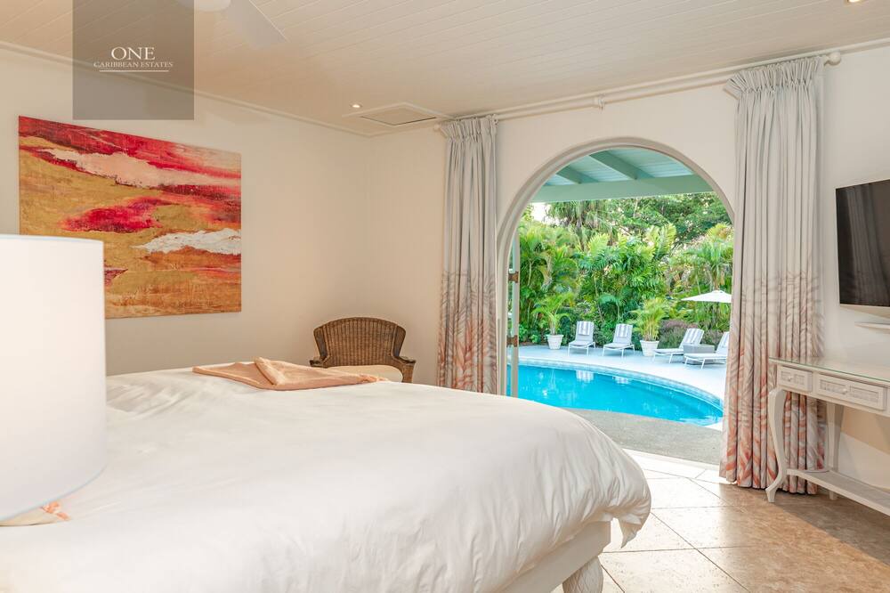 Photo of Bedroom in Molyneux