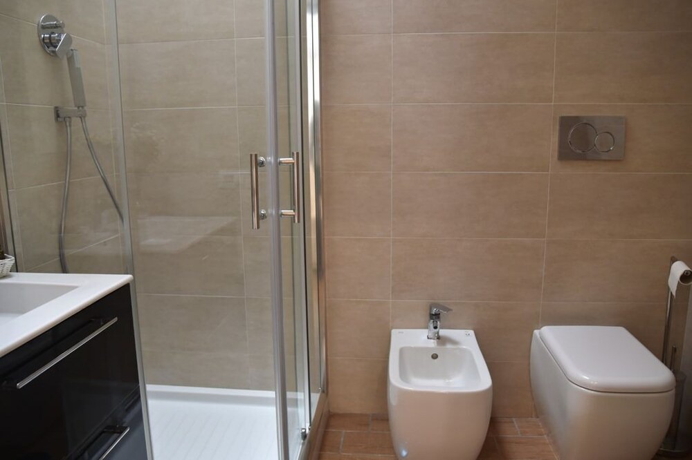 Photo of Bathroom in Pompei
