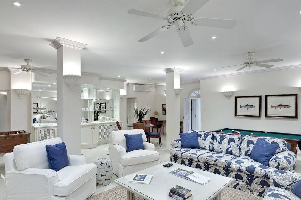 Photo of Livingroom in Westmoreland