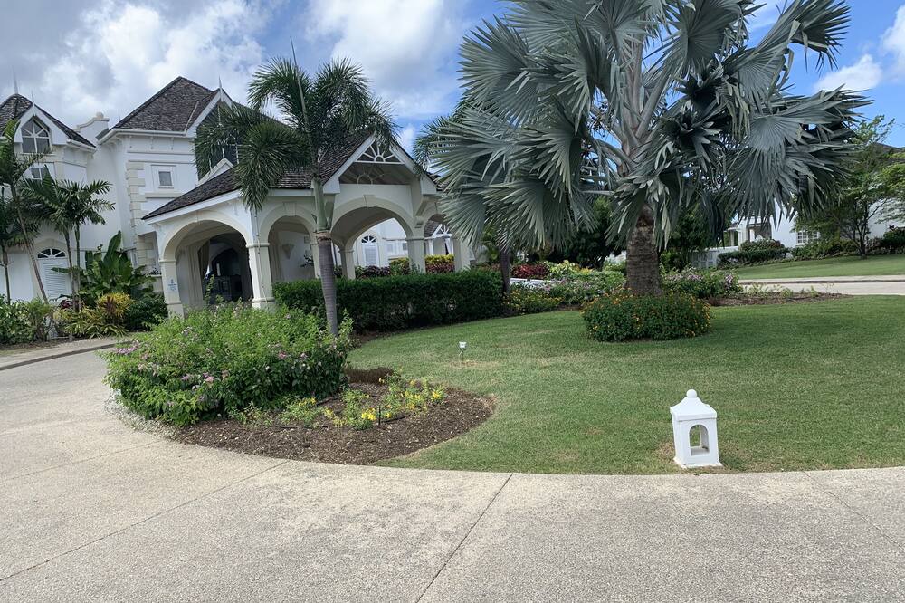 Photo of Outdoor in Mount Standfast