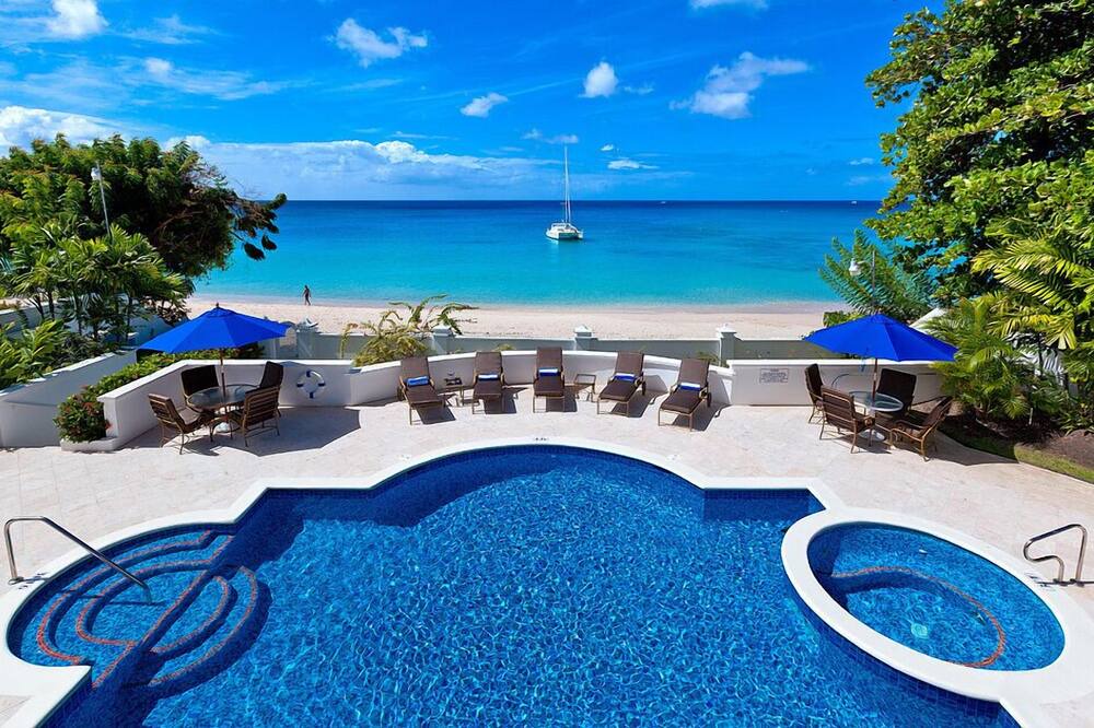 Photo of Others in Sandy Lane