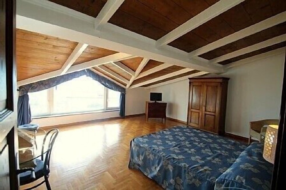 Photo of Bedroom in San Cipriano Picentino