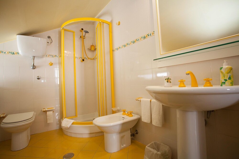 Photo of Bathroom in Atrani
