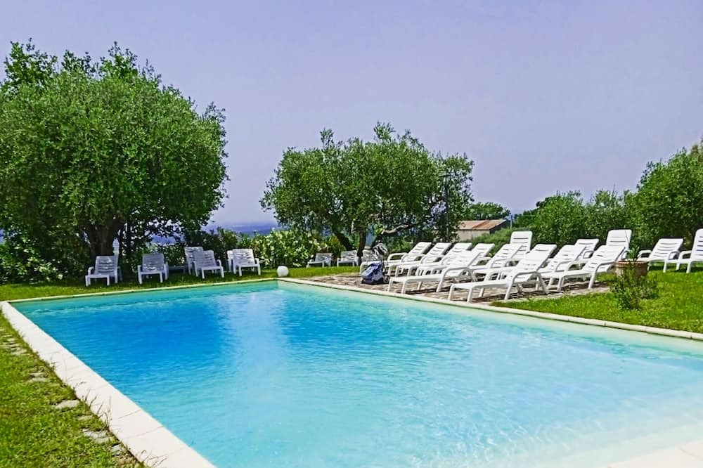 Photo of Outdoor in Serre