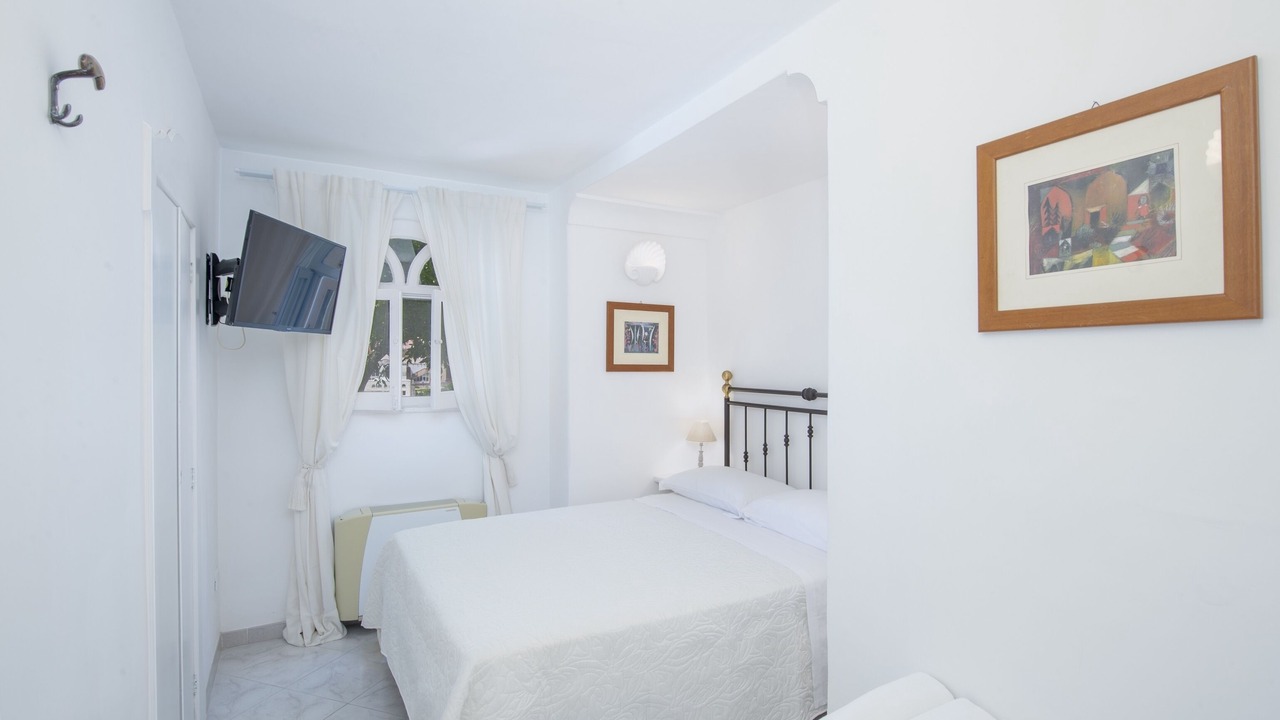 Photo of Bedroom in Positano City Centre