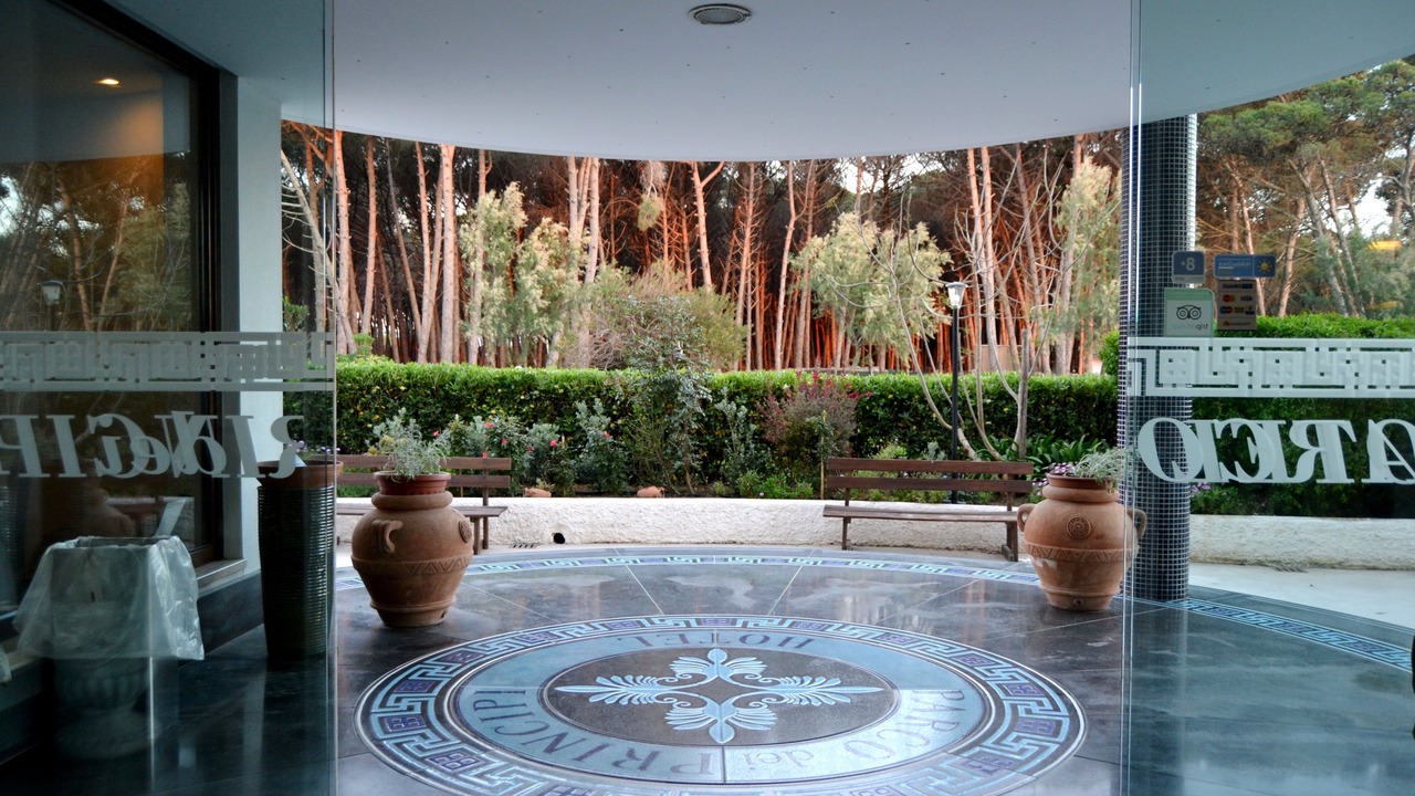 Photo of Outdoor in Paestum
