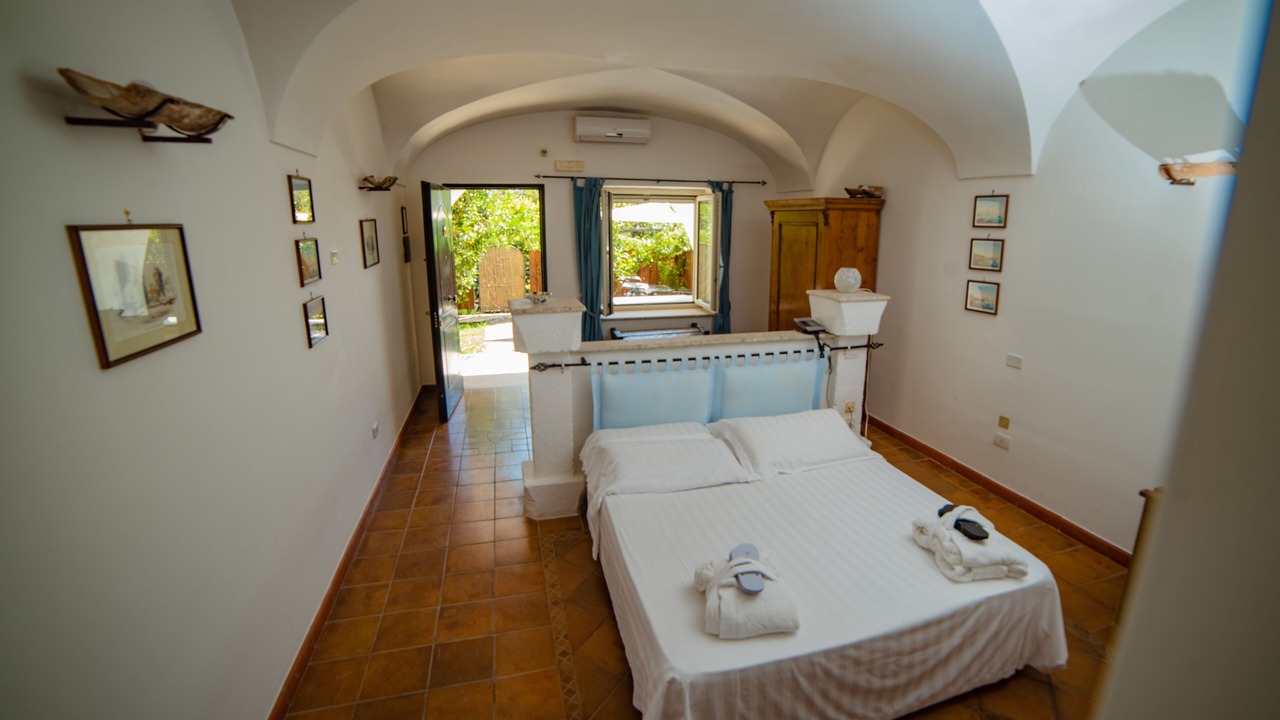 Photo of Bedroom in San Cipriano Picentino