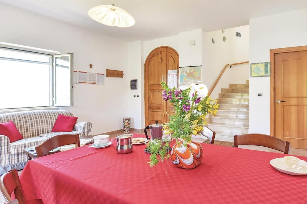 Photo of Bedroom in Perdifumo