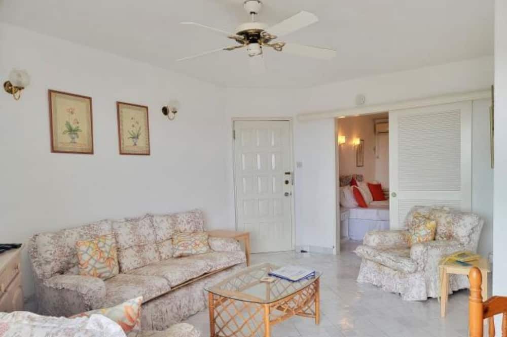 Photo of Livingroom in Sunset Crest