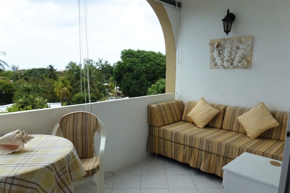 Photo of Patio Balcony in Sunset Crest