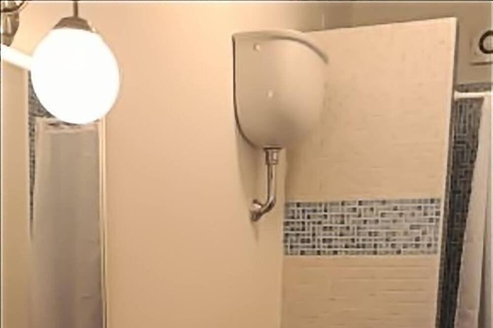 Photo of Bathroom in Torchiara