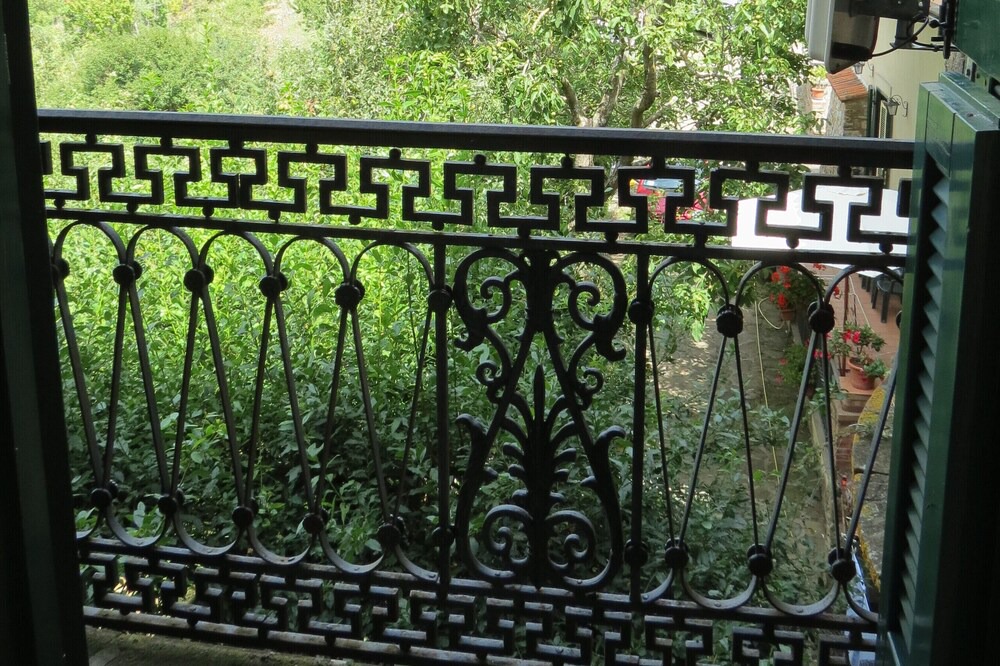 Photo of Patio Balcony in Serramezzana