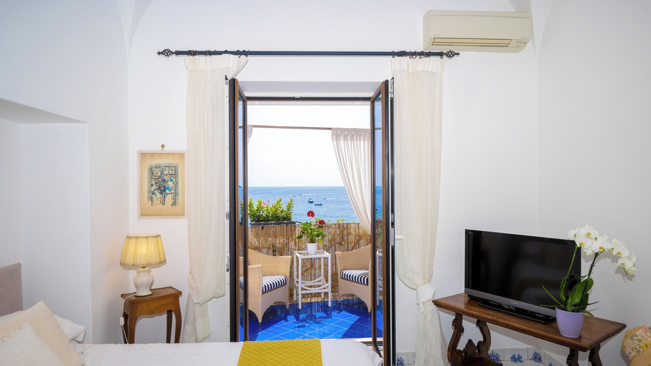 Photo of Bedroom in Positano City Centre