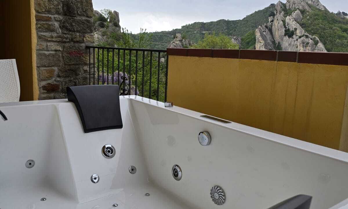 Photo of Patio Balcony in Castelmezzano