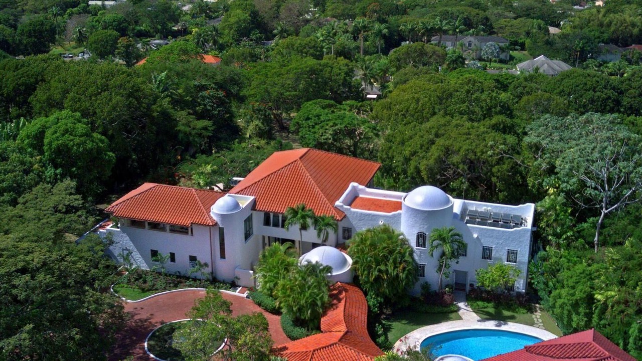 Photo of Outdoor in Sandy Lane