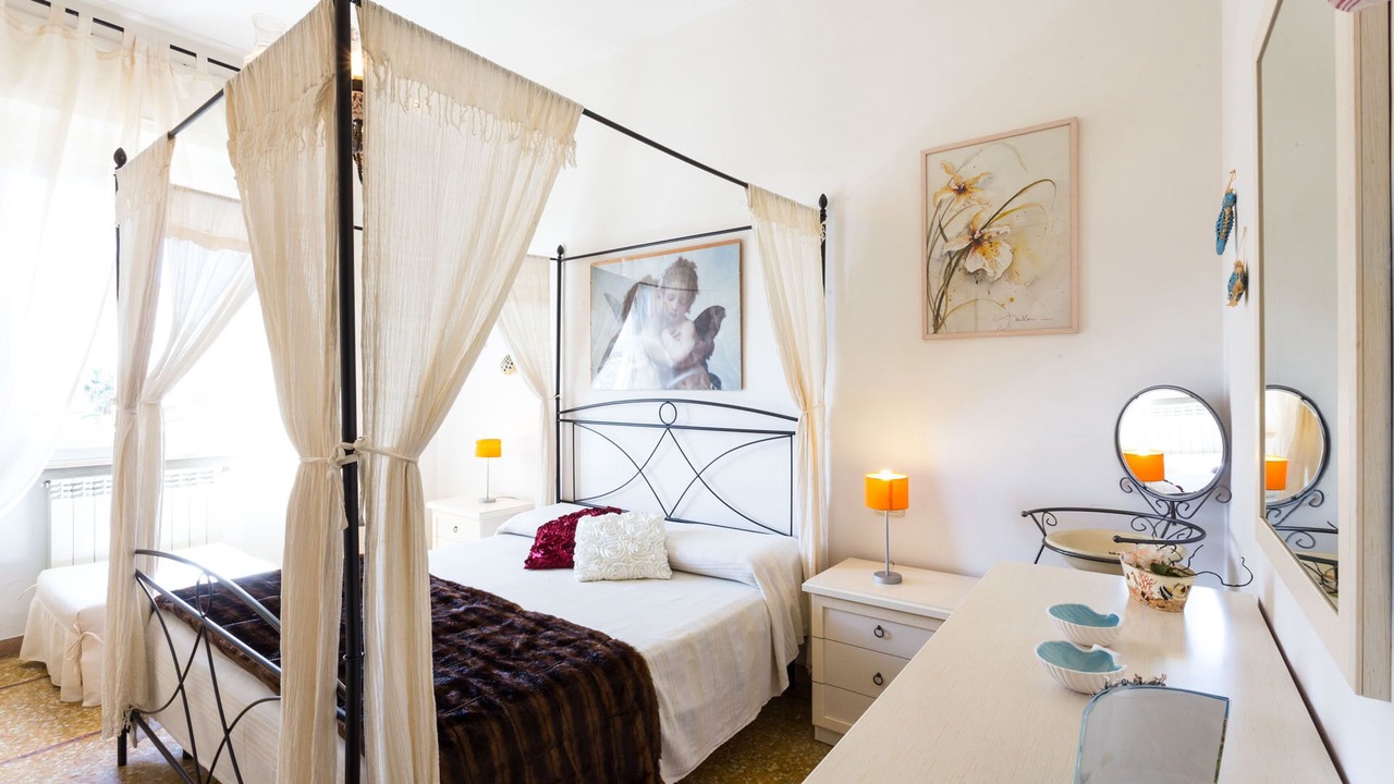 Photo of Bedroom in Follonica