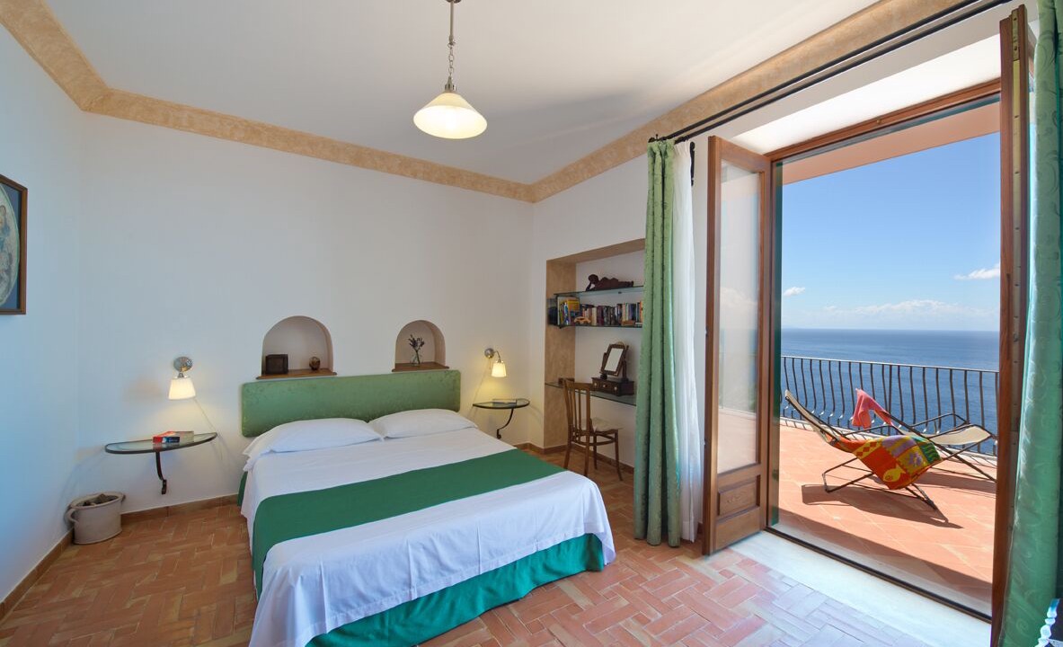 Photo of Bedroom in Bomerano