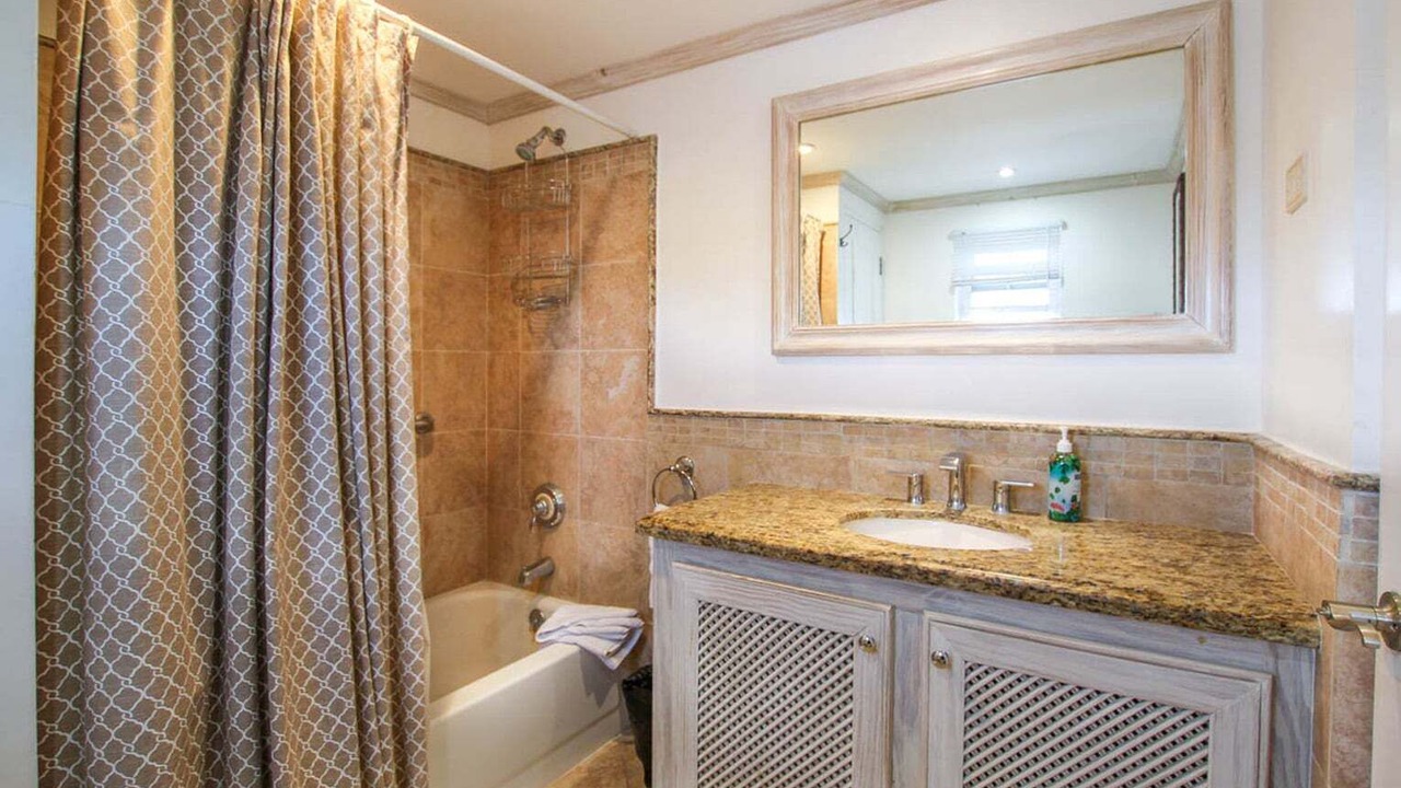 Photo of Bathroom in St. Lawrence Gap