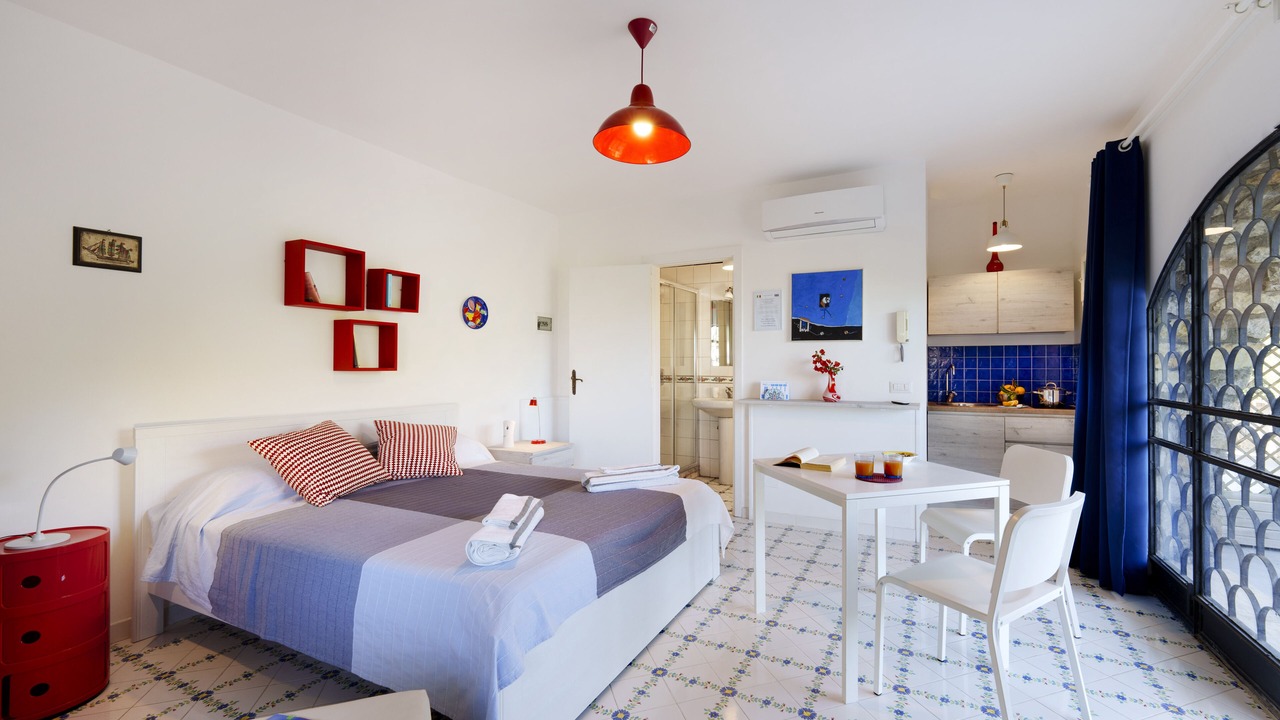 Photo of Bedroom in Marina di Puolo