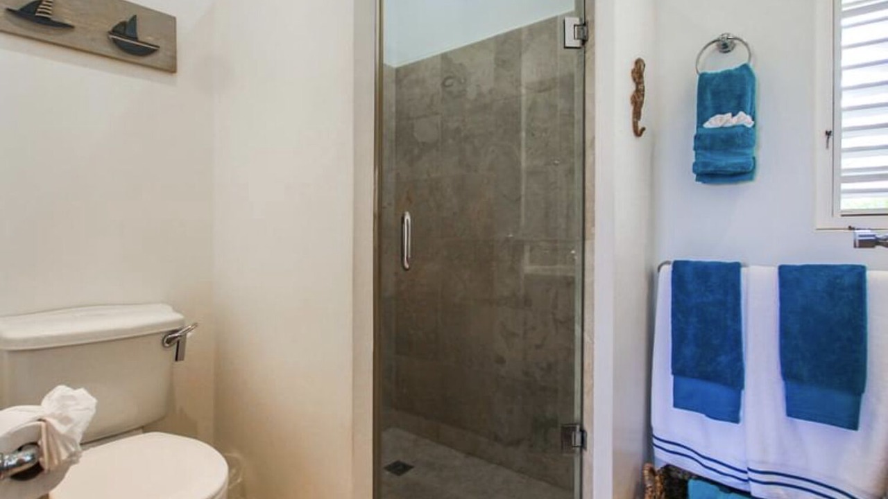 Photo of Bathroom in Merlin Bay