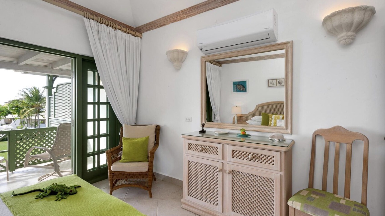 Photo of Bedroom in Merlin Bay