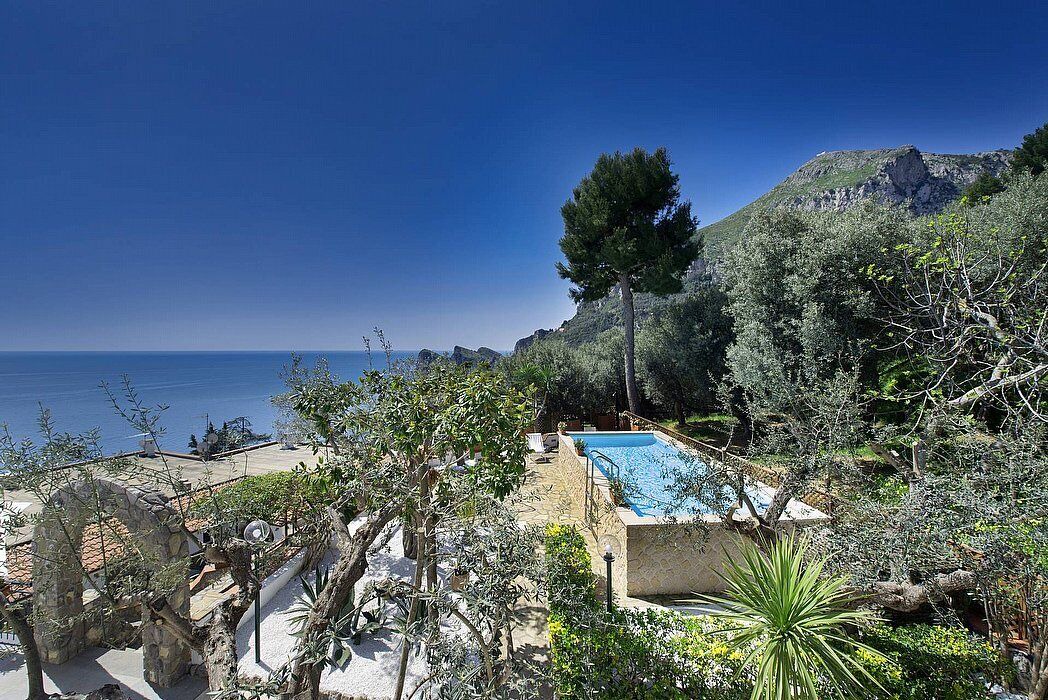 Photo of Outdoor in Sirenuse