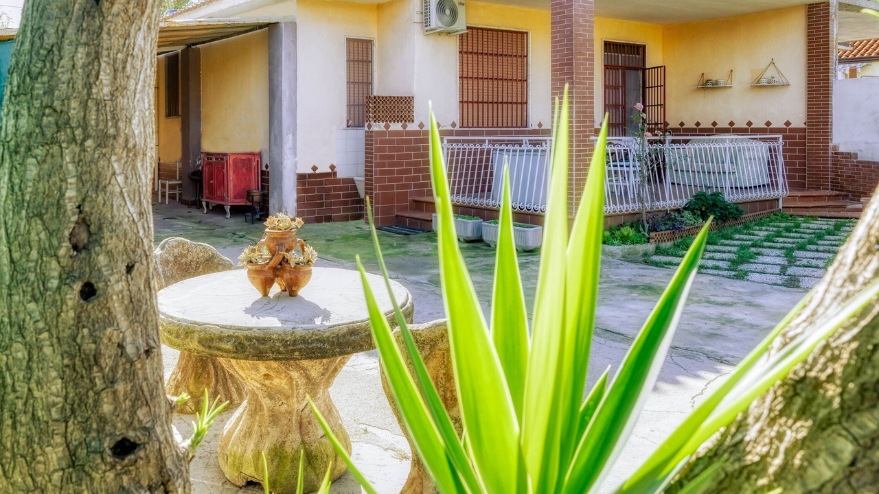 Photo of Outdoor in Eboli