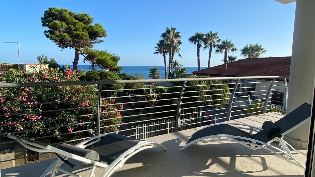 Photo of Patio Balcony in Ogliastro Marina