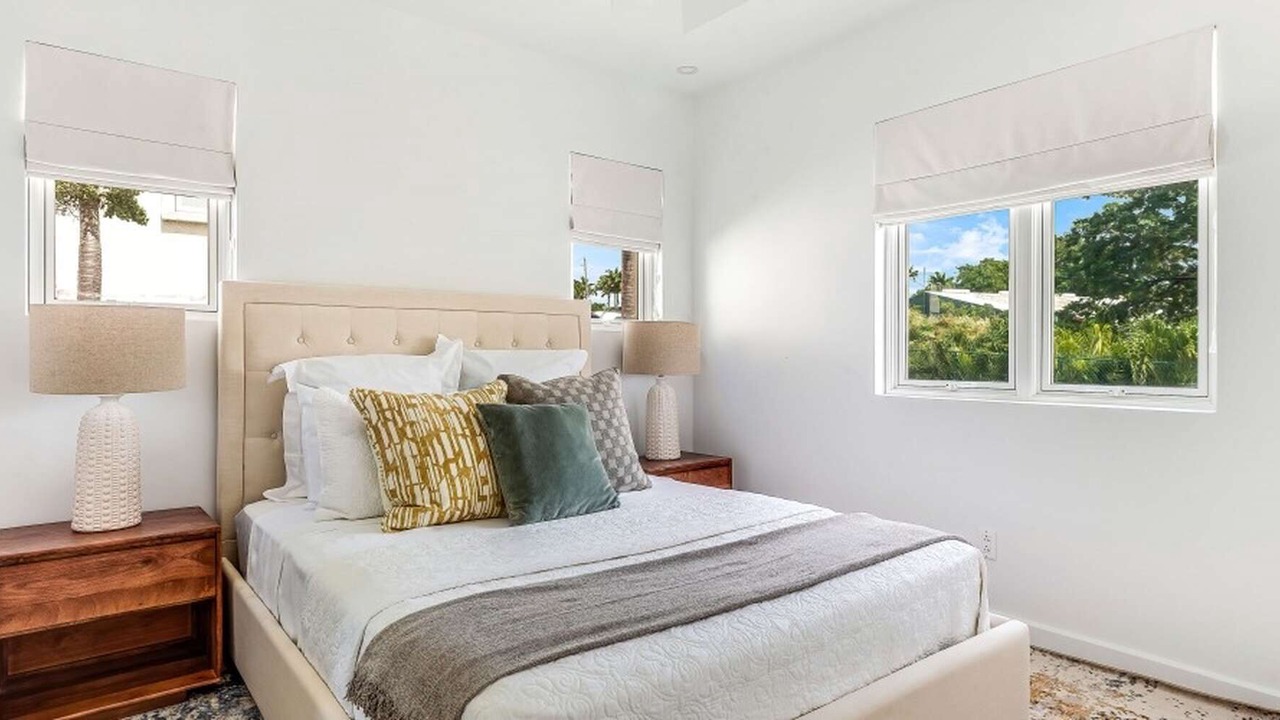 Photo of Bedroom in Merlin Bay