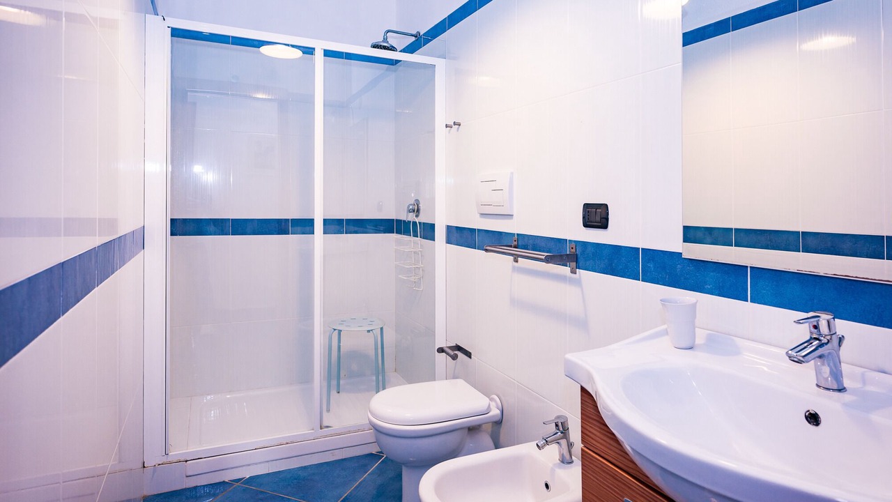 Photo of Bathroom in Marina Lido