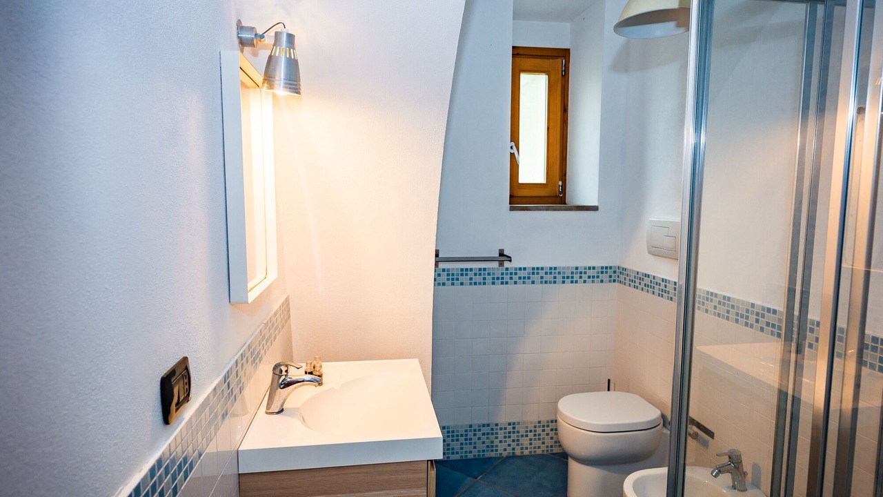 Photo of Bathroom in Marina Lido